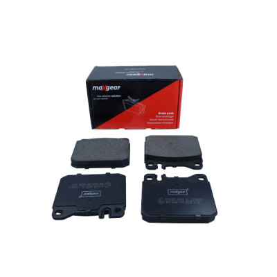 MAXGEAR KLOCKI HAMULCOWE MERCEDES PRZÓD W123 76-79
