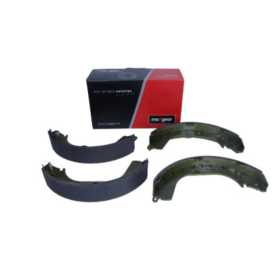 MAXGEAR SZCZĘKI HAMULCOWE TOYOYA HI-LUX/LAND CRUISER 2,4-2,5 D 88-05
