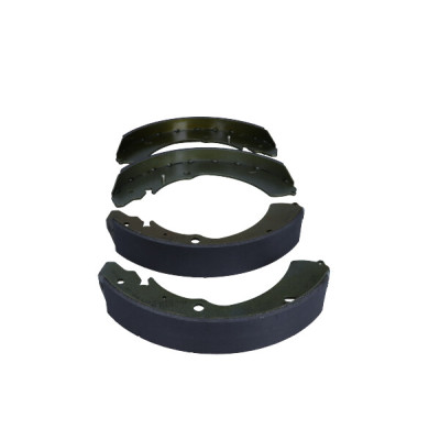 MAXGEAR SZCZĘKI HAMULCOWE ISUZU D-MAX 2,5-3,0 D 02- 4X4
